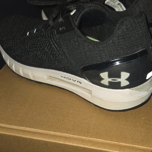 Under Armour Black Knit Athletic Shoes - Picture 4 of 6